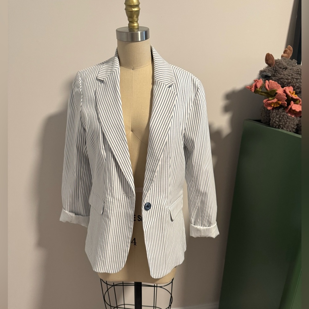 Alice Hope Pinstripe Blazer